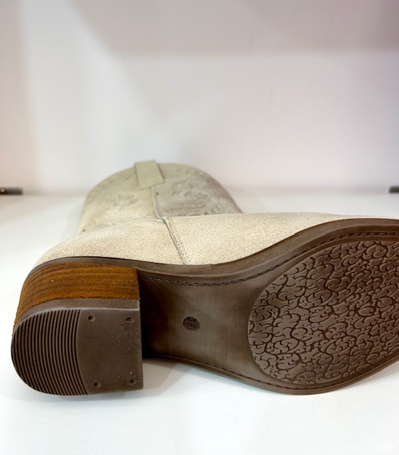 Botas MonetAtelier camperas - Imagen 3